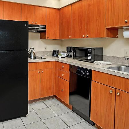 1Br 2 Queens Apt-Hotel With Pool, Hot Tub & More, Near Disney & Universal! Orlando Kültér fotó