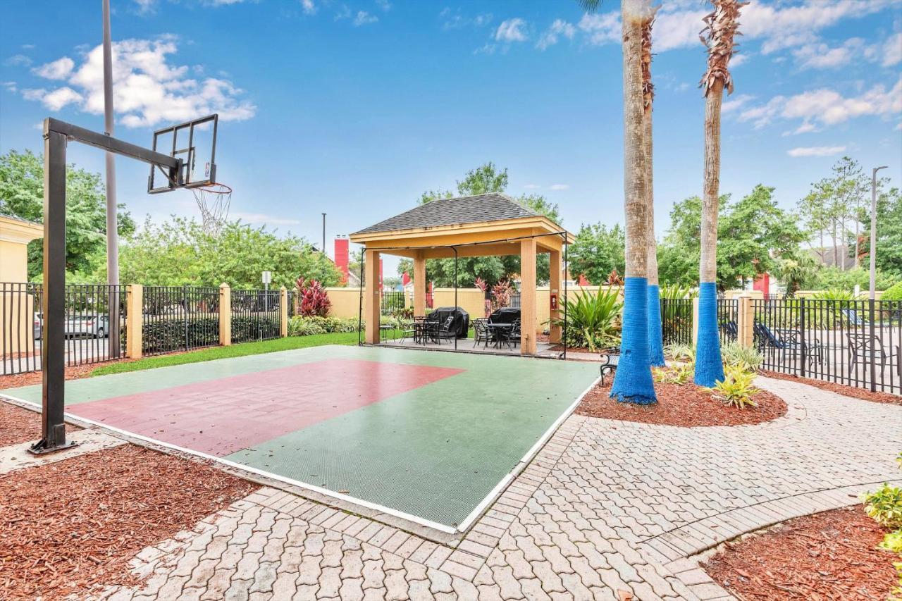 1Br 2 Queens Apt-Hotel With Pool, Hot Tub & More, Near Disney & Universal! Orlando Kültér fotó